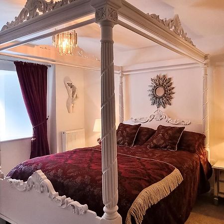 Apartamento Loch Ness - Luxury Highland Retreat In Scotland Fort Augustus Exterior foto